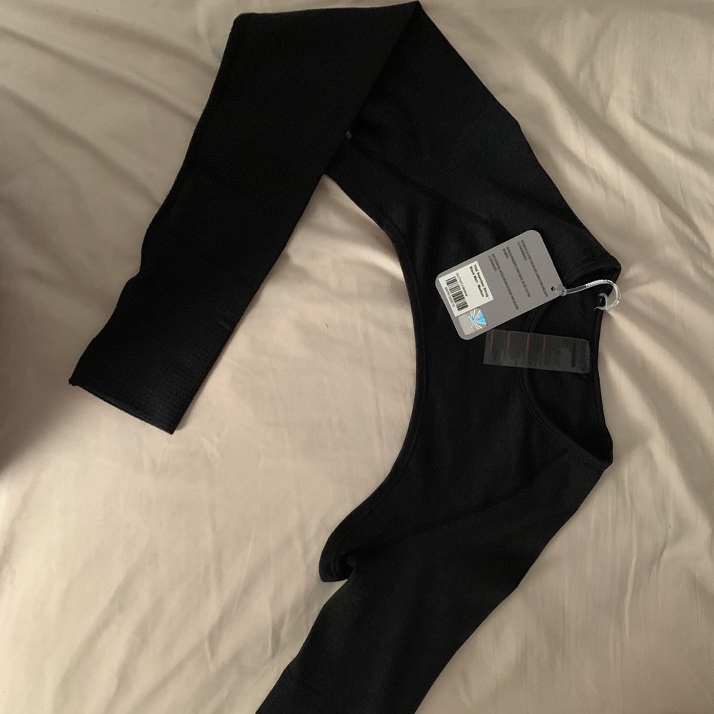 SOLD!!! Gymshark Vital shrug